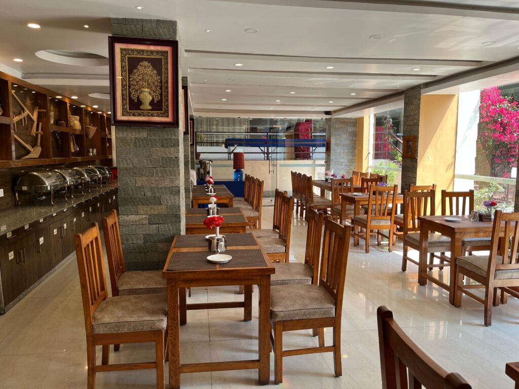 Cozy Dining